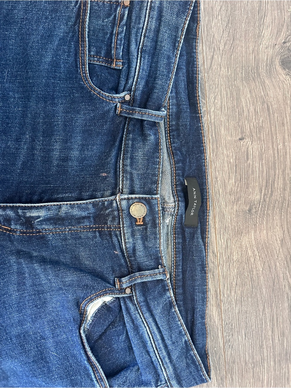 Ann Taylor Dark Blue Cropped Straight Jeans - Picture 2 of 4